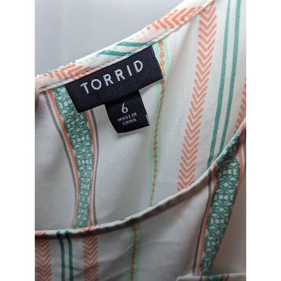 TORRID abbey georgette button back short sleeve blouse size 6 6X Plus Size - Picture 6 of 16